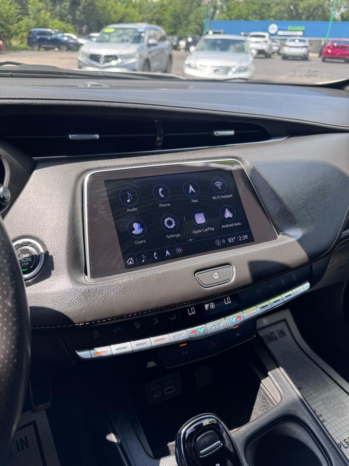 Cadillac XT4 FWD 4dr Sport 2023