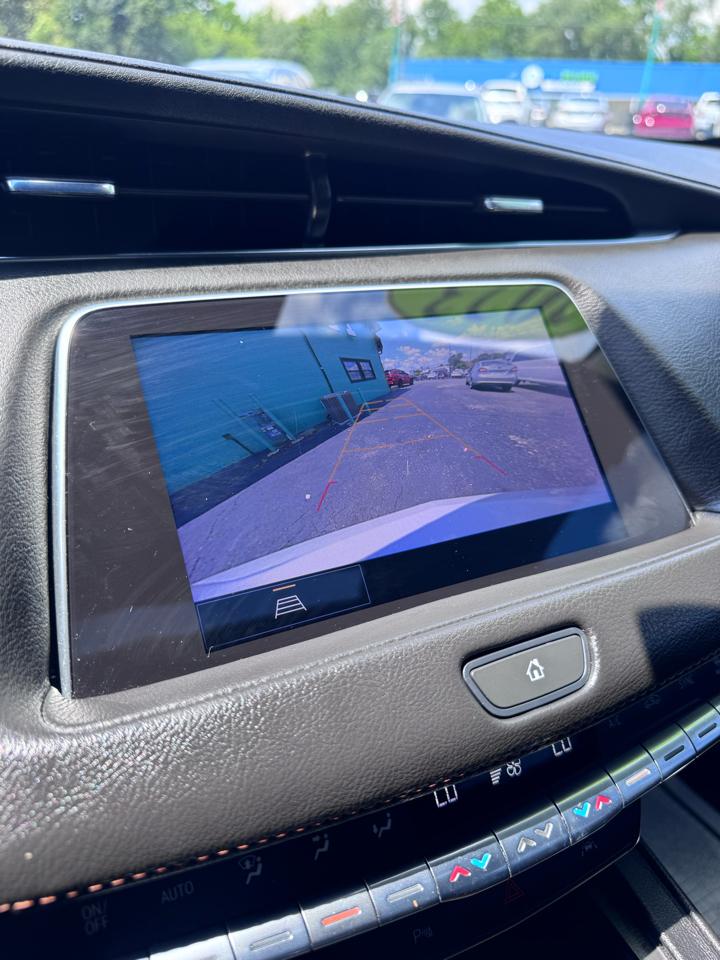 Cadillac XT4 FWD 4dr Sport 2023