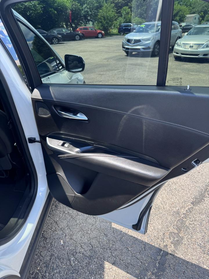 Cadillac XT4 FWD 4dr Sport 2023