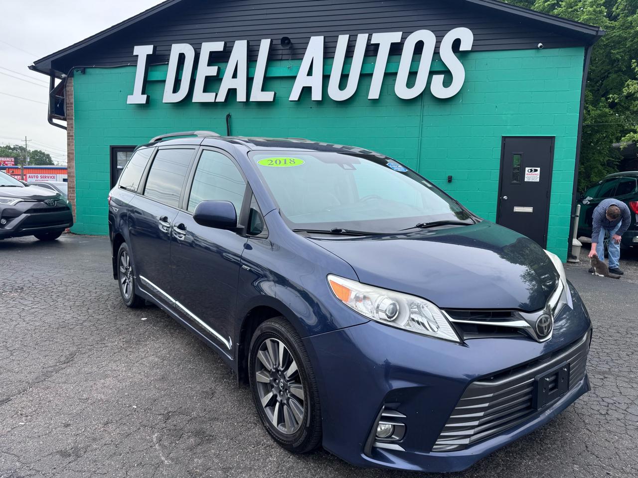 Toyota Sienna Limited Premium AWD 7-Passenger (Natl) 2018