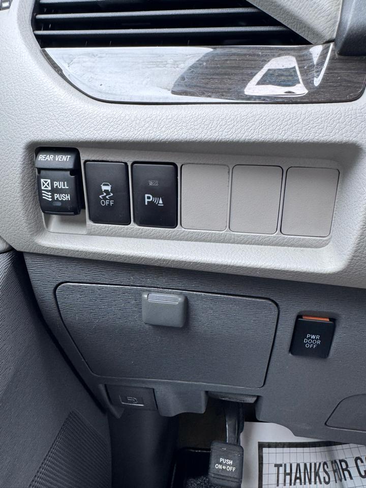 Toyota Sienna Limited Premium AWD 7-Passenger (Natl) 2018