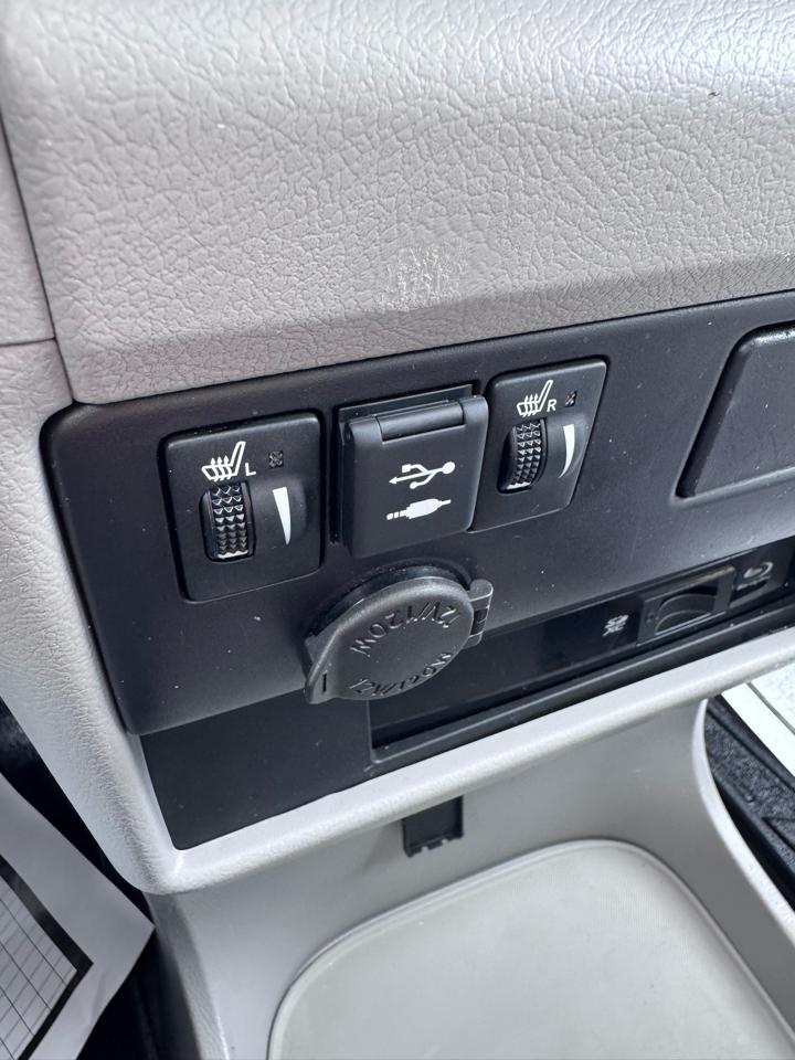 Toyota Sienna Limited Premium AWD 7-Passenger (Natl) 2018