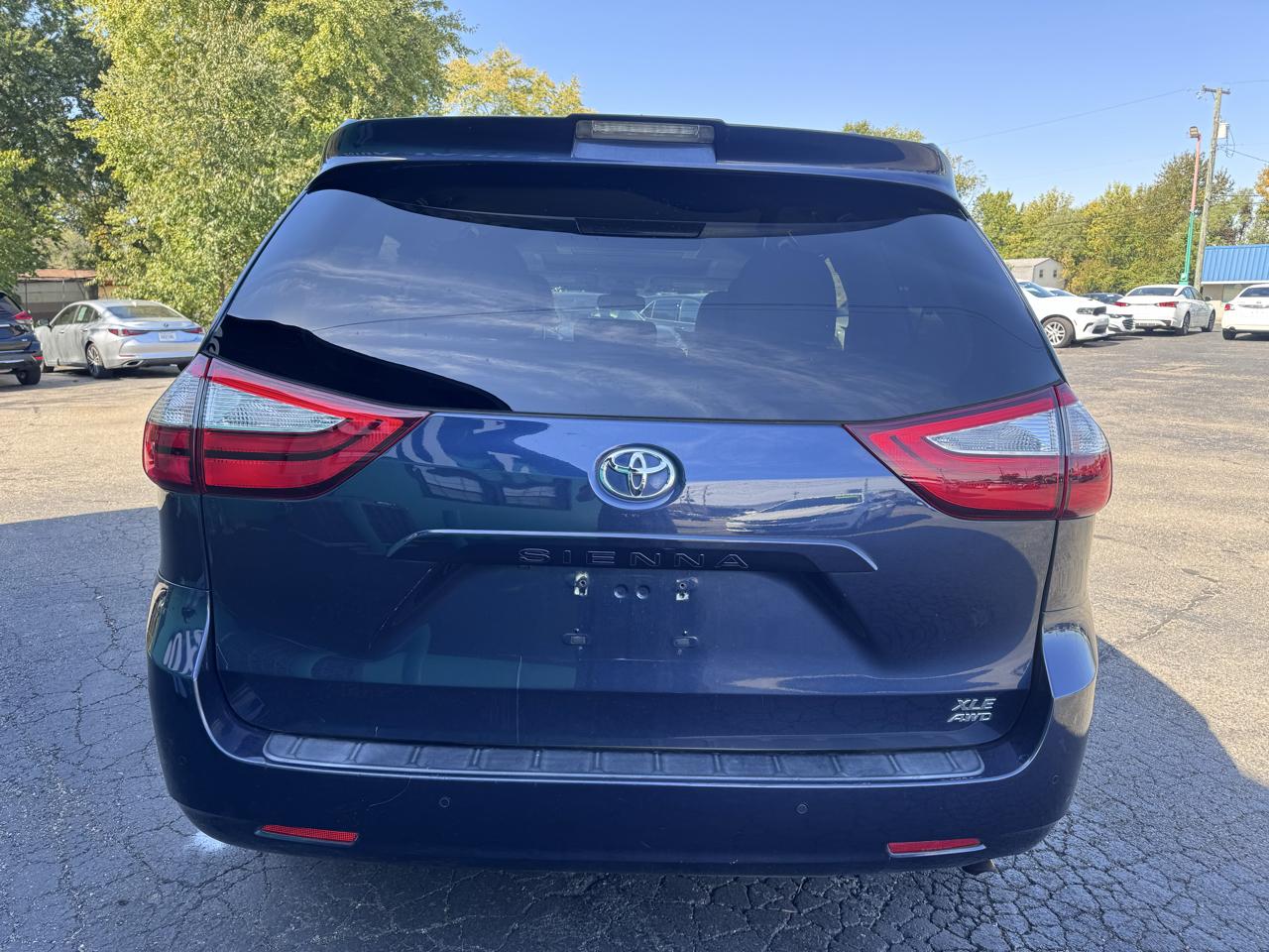 Toyota Sienna Limited Premium AWD 7-Passenger (Natl) 2018