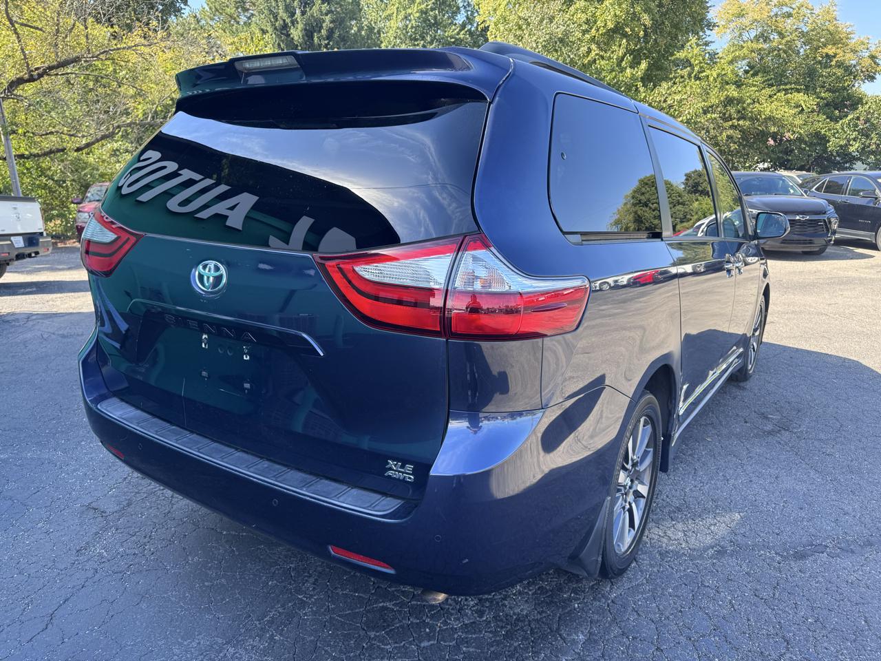 Toyota Sienna Limited Premium AWD 7-Passenger (Natl) 2018