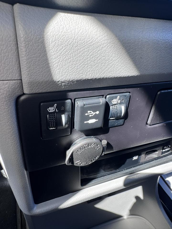 Toyota Sienna Limited Premium AWD 7-Passenger (Natl) 2018