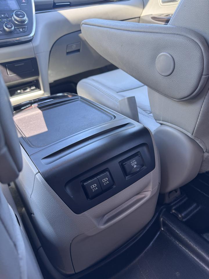Toyota Sienna Limited Premium AWD 7-Passenger (Natl) 2018