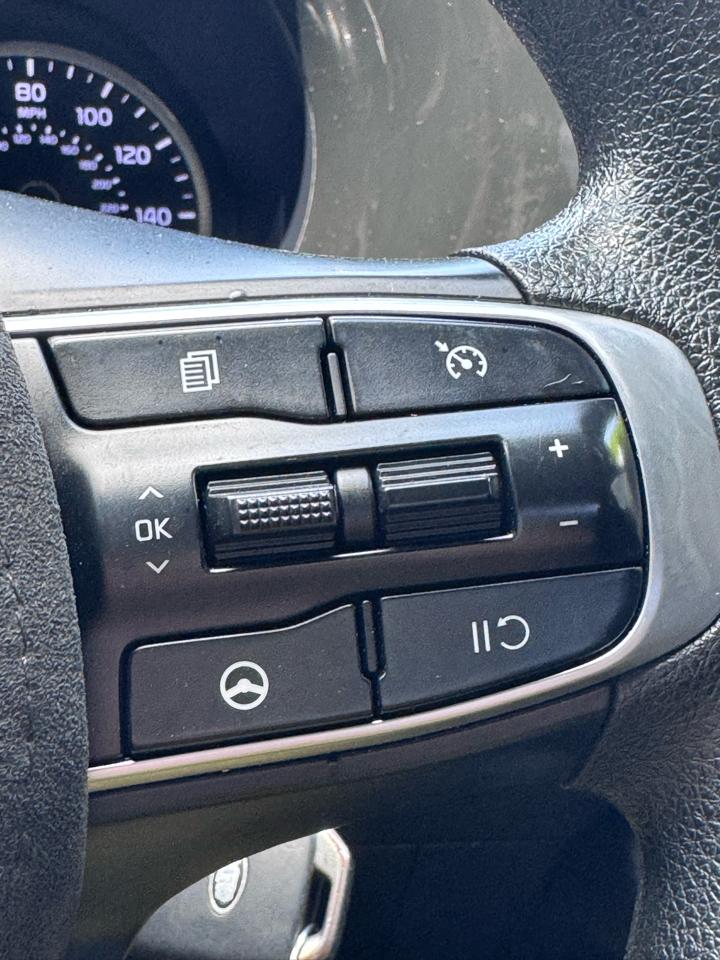 Kia K5 LX Auto FWD 2021