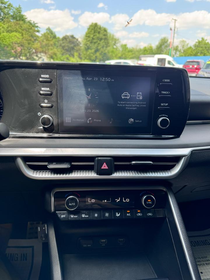 Kia K5 LX Auto FWD 2021