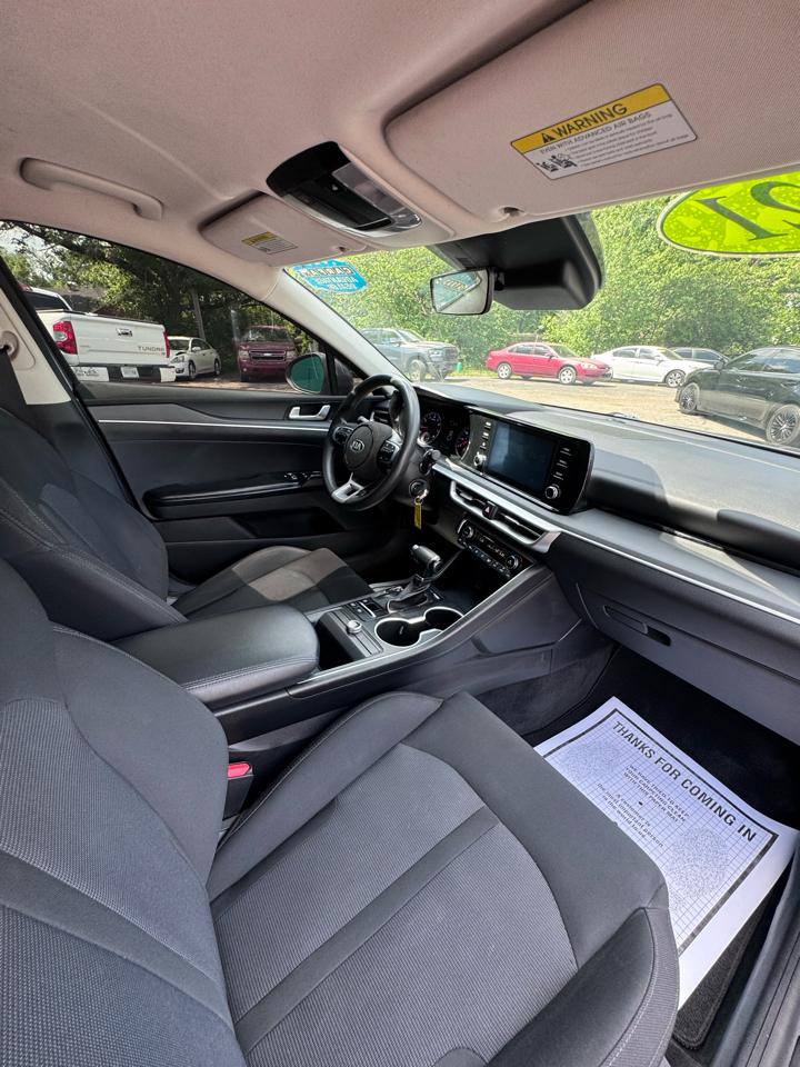 Kia K5 LX Auto FWD 2021