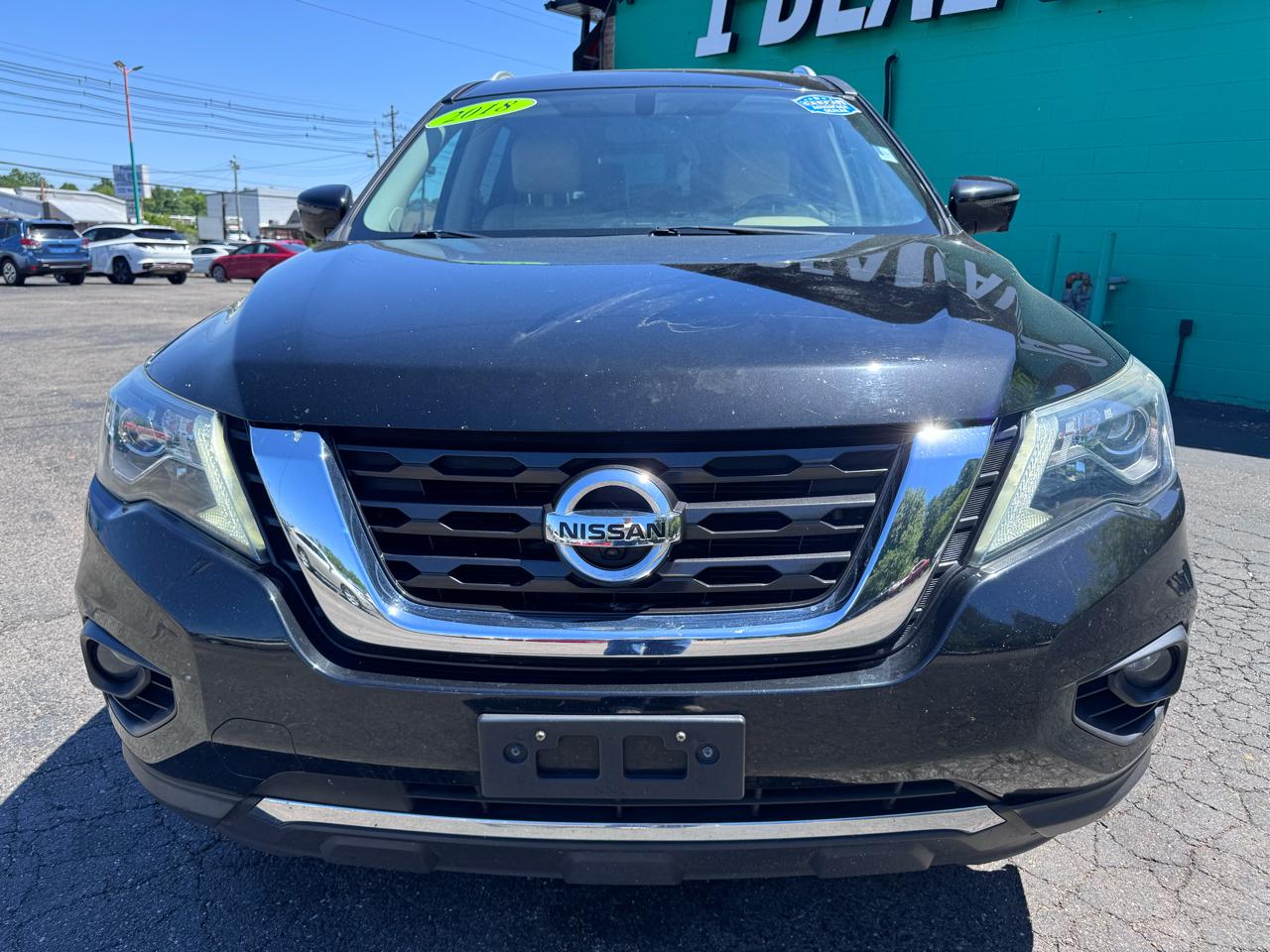 Nissan Pathfinder 4x4 Platinum 2018
