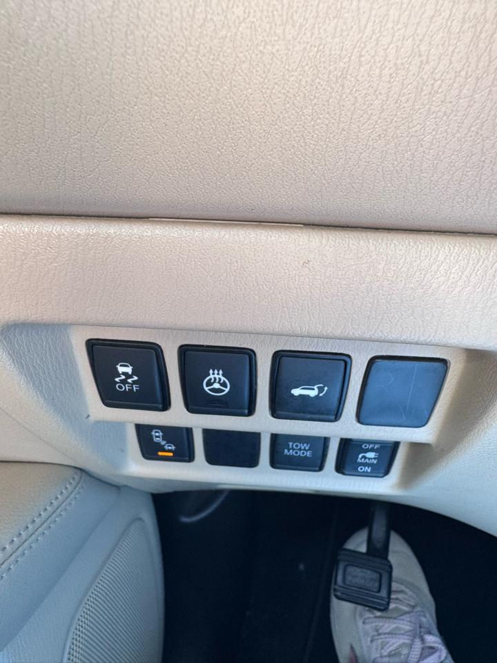 Nissan Pathfinder 4x4 Platinum 2018