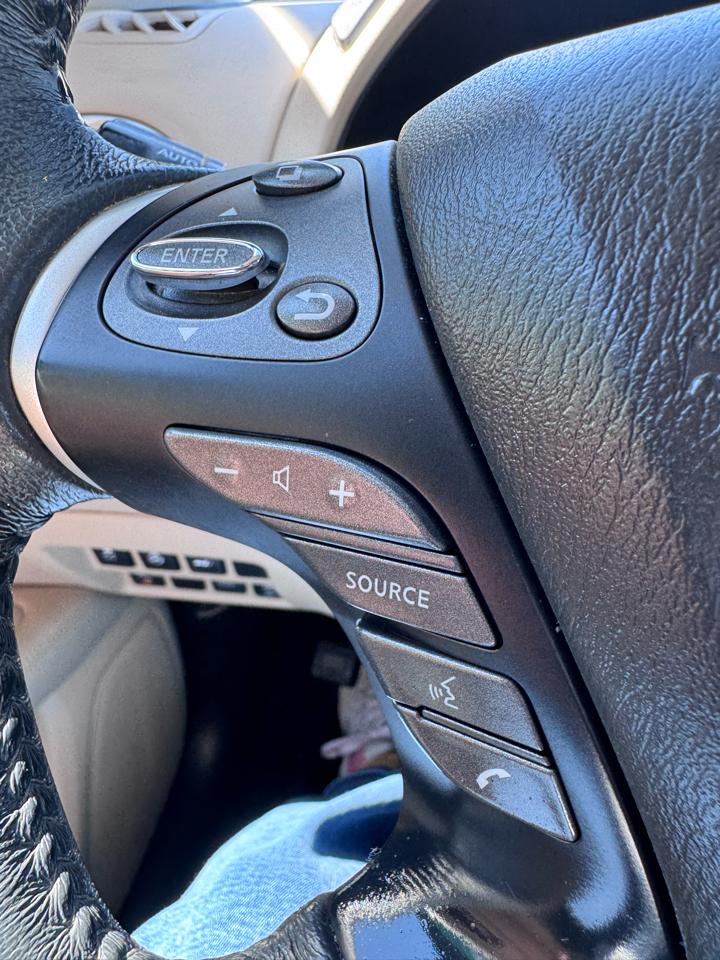 Nissan Pathfinder 4x4 Platinum 2018