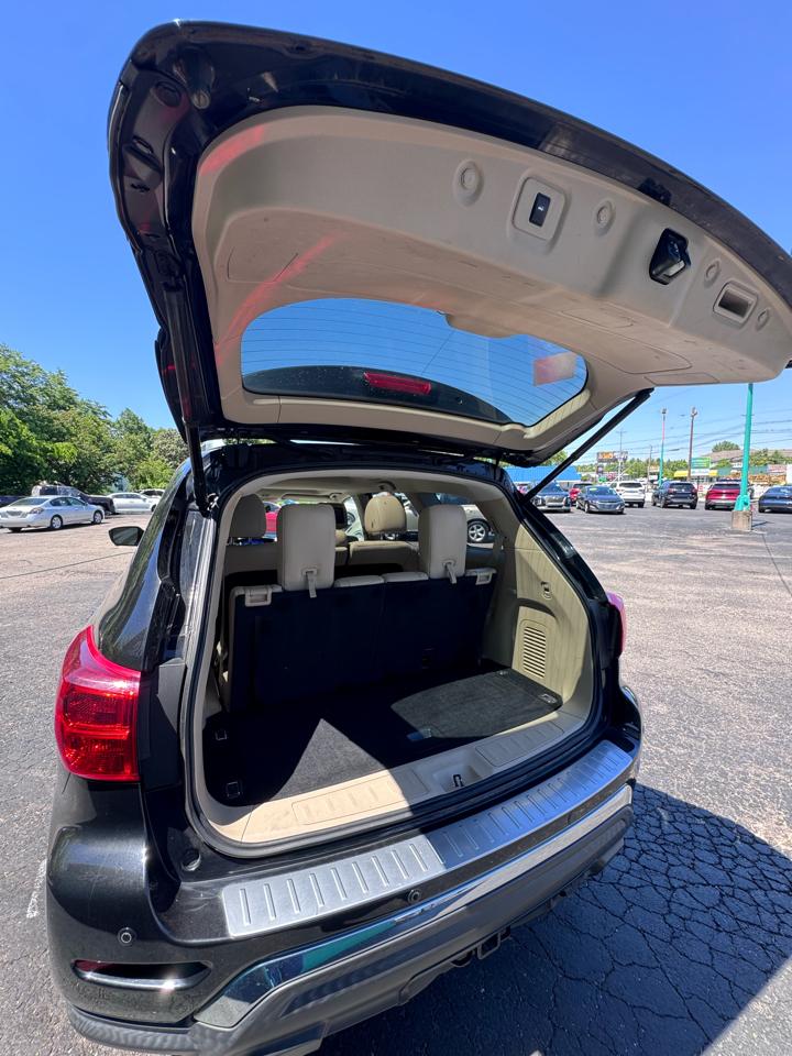 Nissan Pathfinder 4x4 Platinum 2018