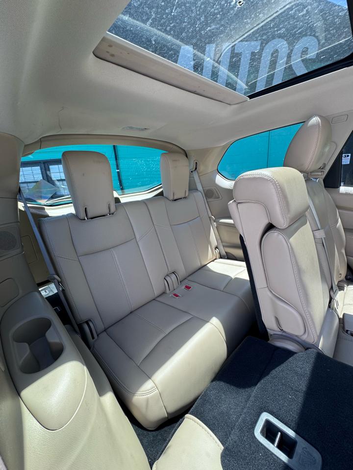 Nissan Pathfinder 4x4 Platinum 2018