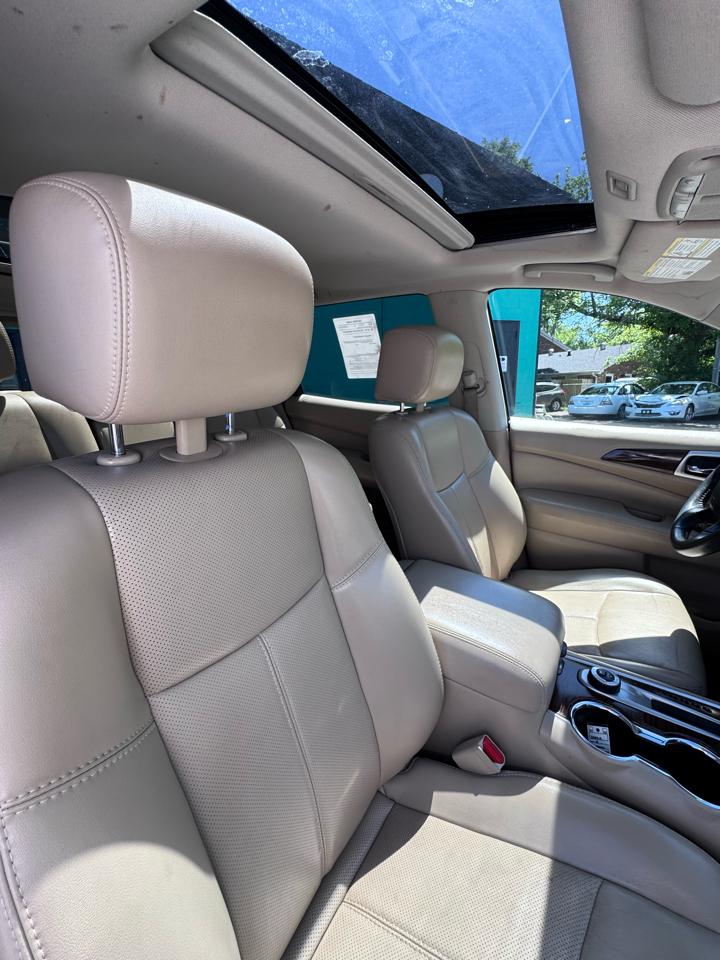 Nissan Pathfinder 4x4 Platinum 2018