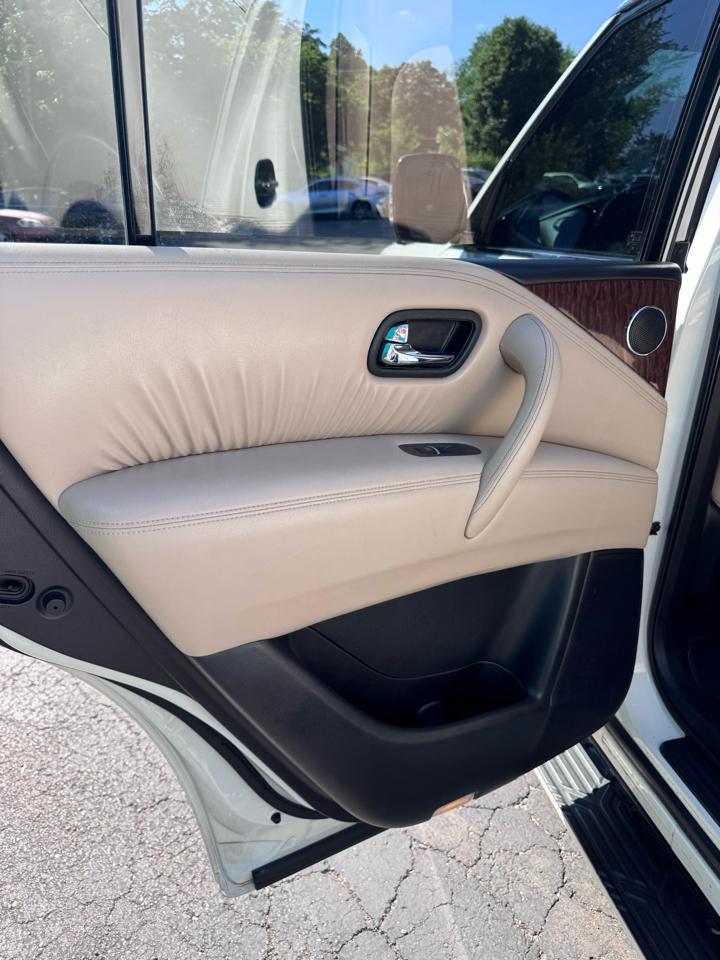 Nissan Armada 4x2 Platinum 2020