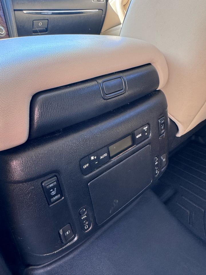 Nissan Armada 4x2 Platinum 2020