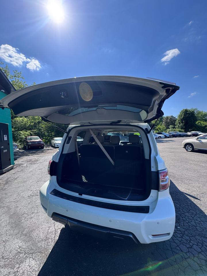 Nissan Armada 4x2 Platinum 2020