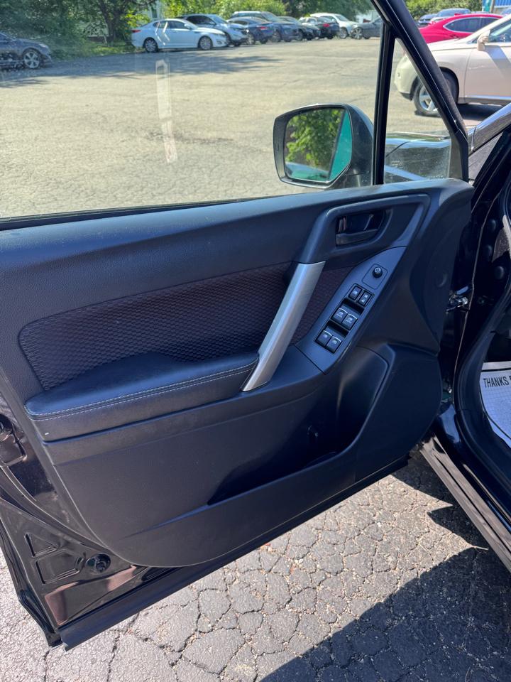 Subaru Forester 2.5i Premium CVT 2017