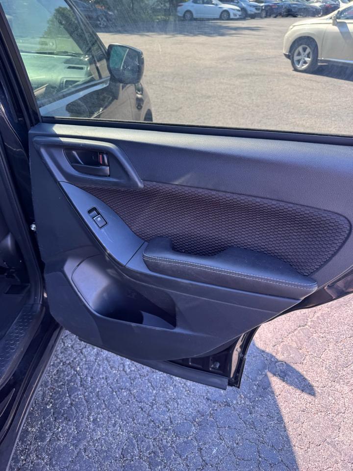 Subaru Forester 2.5i Premium CVT 2017