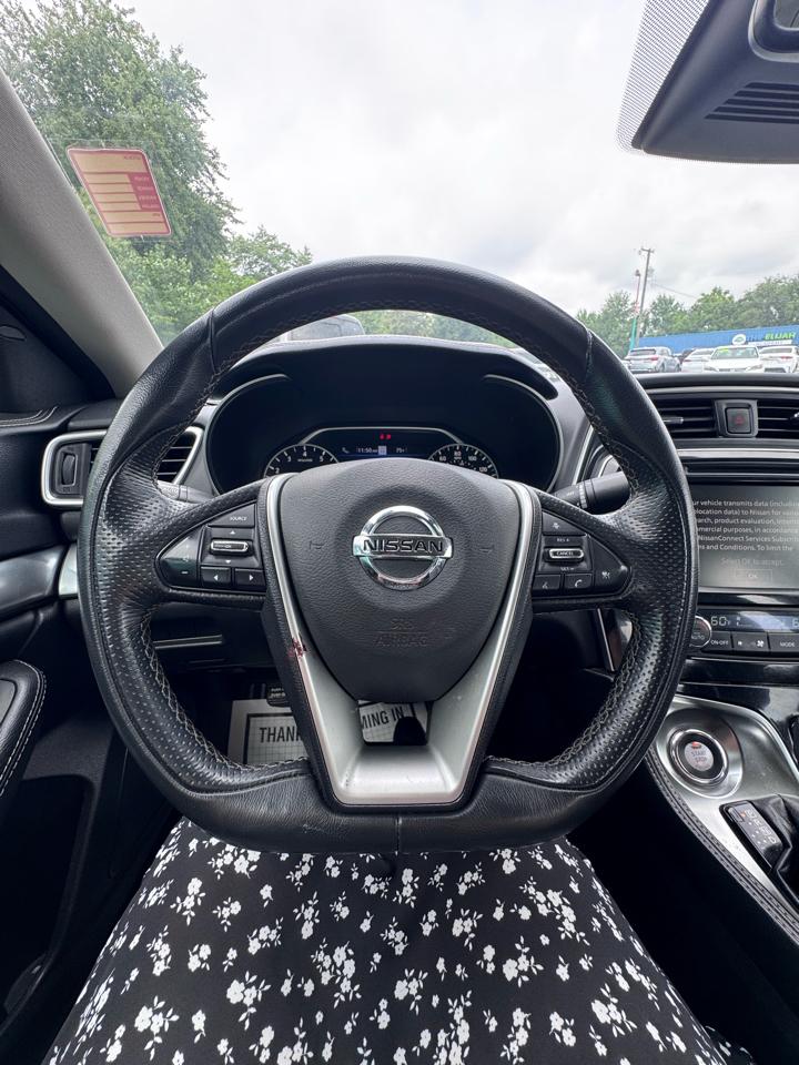 Nissan Maxima SV CVT 2023