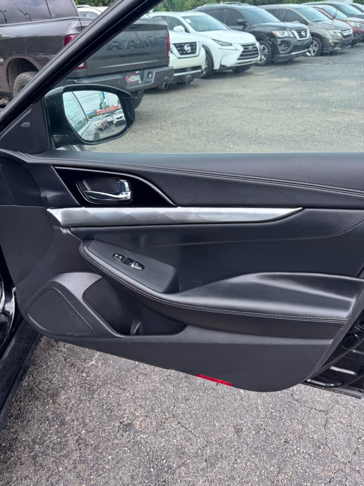 Nissan Maxima SV CVT 2023
