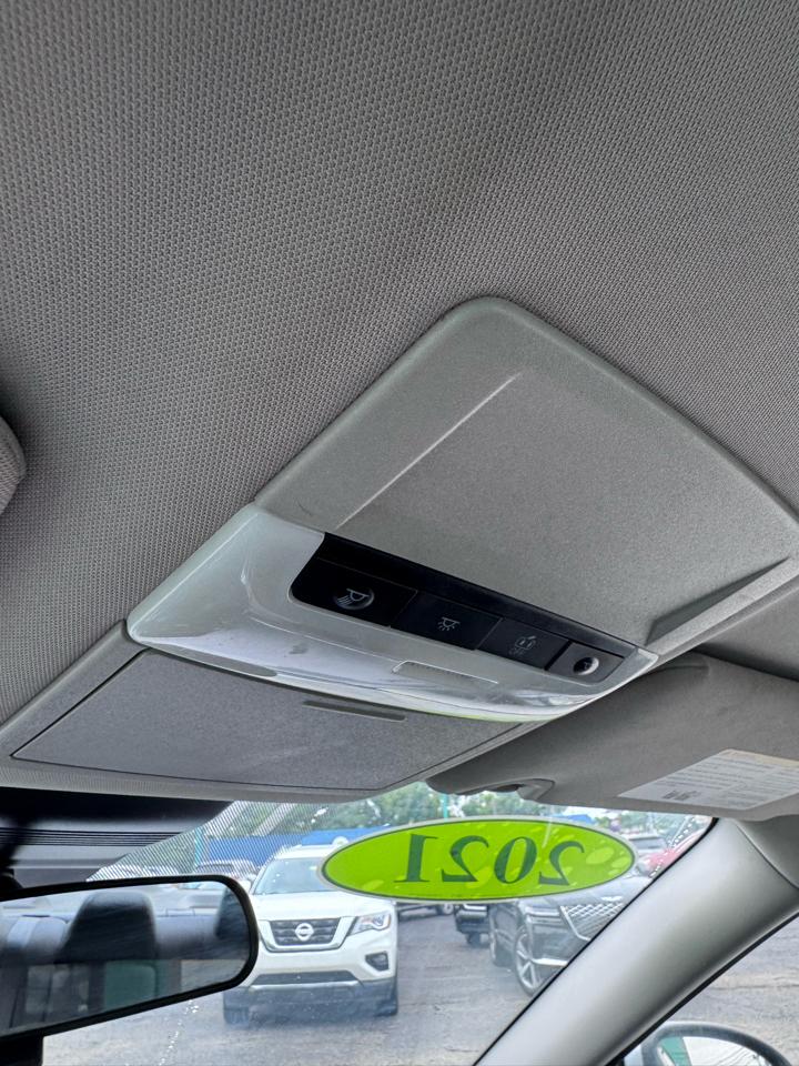 Nissan Altima 2.5 SV Sedan 2021