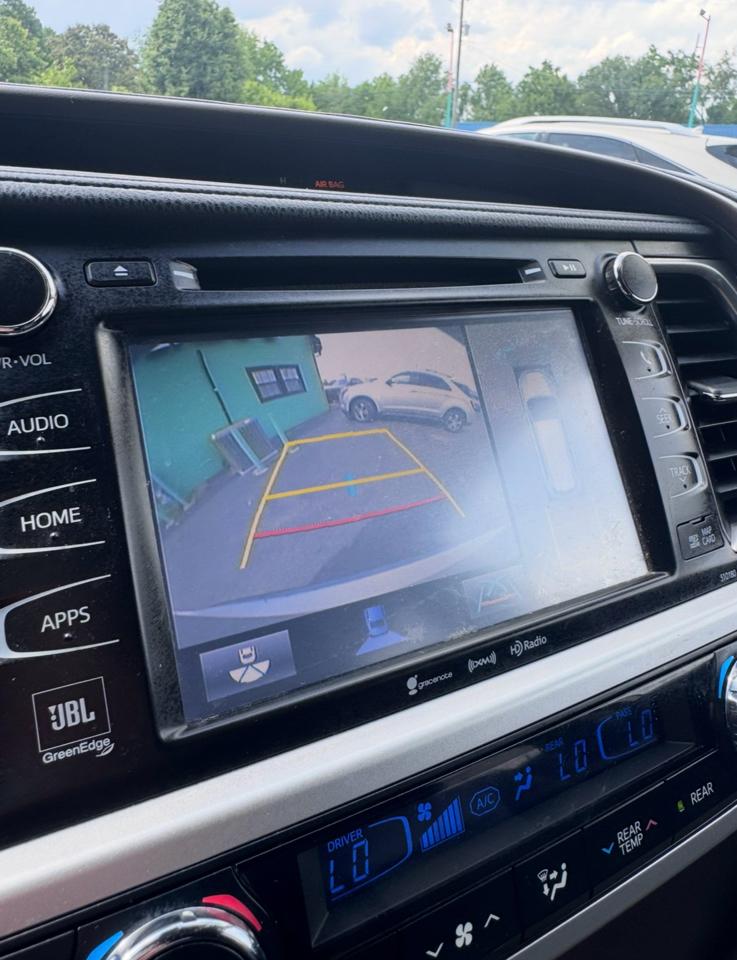 Toyota Highlander Limited V6 FWD (Natl) 2018