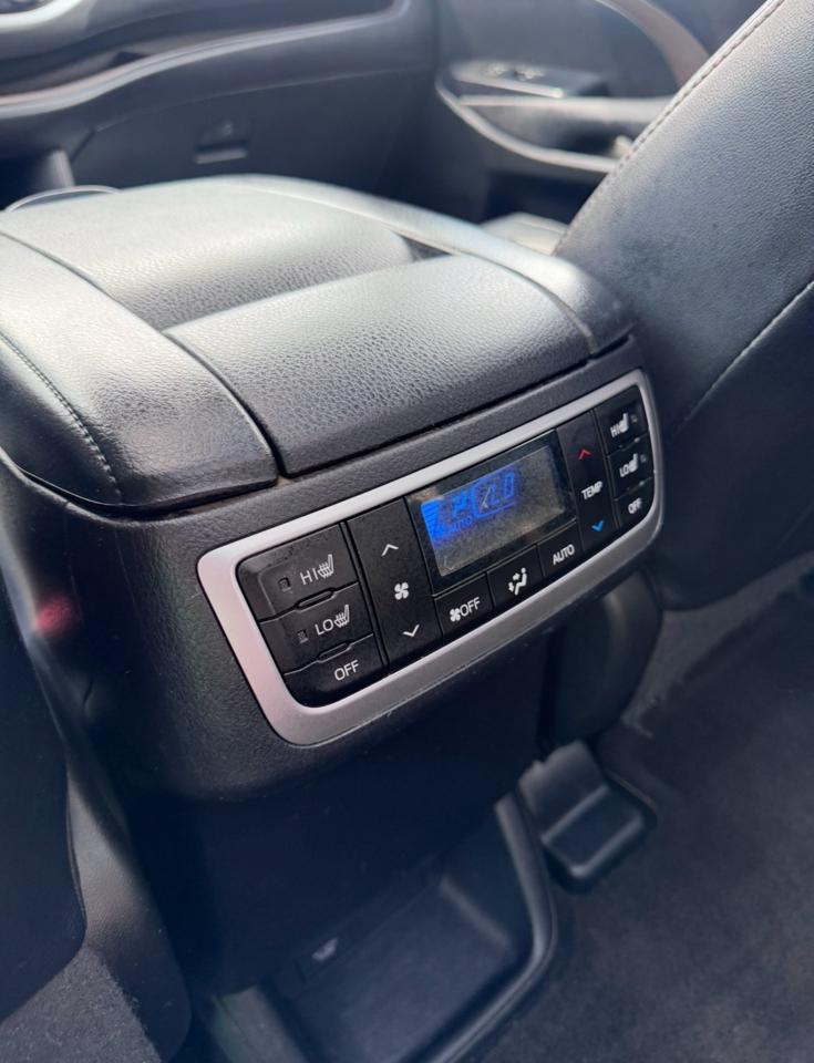 Toyota Highlander Limited V6 FWD (Natl) 2018