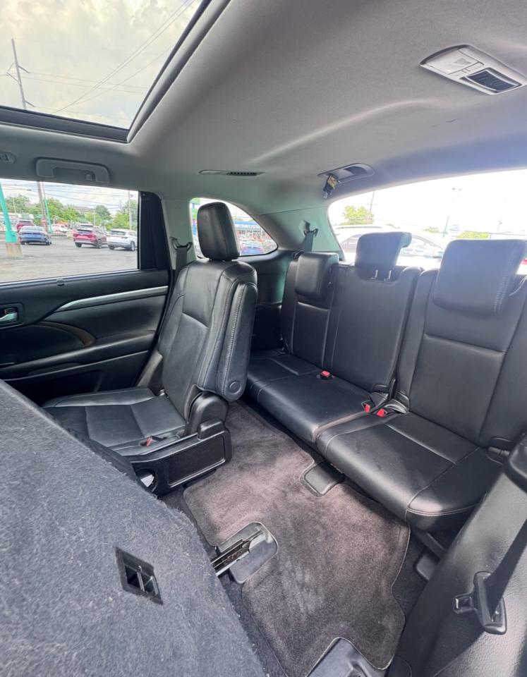 Toyota Highlander Limited V6 FWD (Natl) 2018