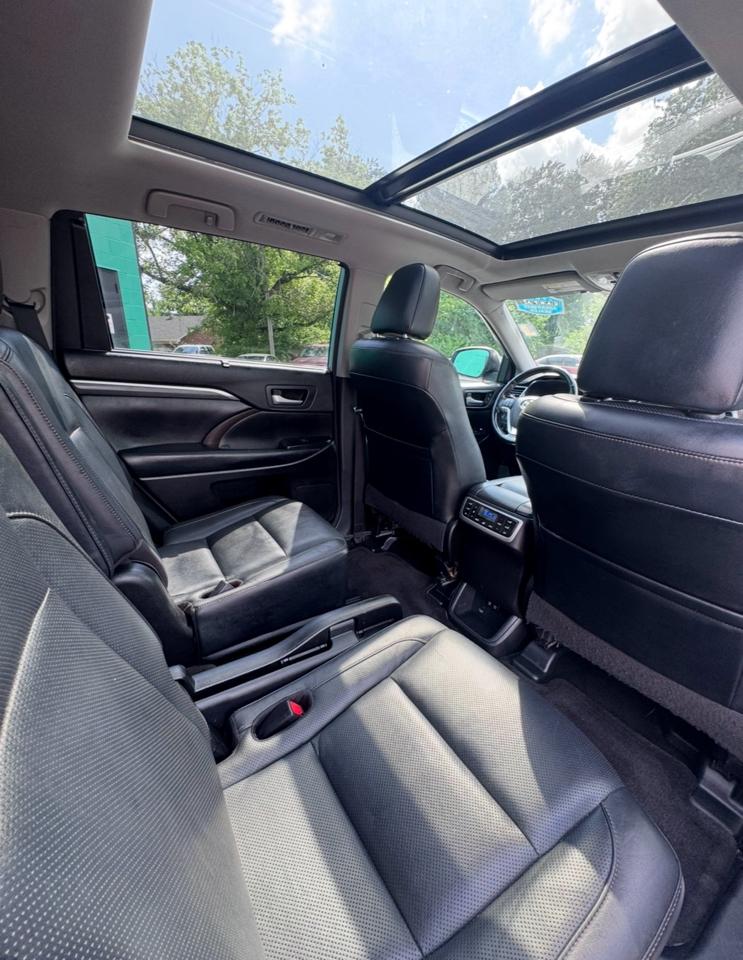 Toyota Highlander Limited V6 FWD (Natl) 2018