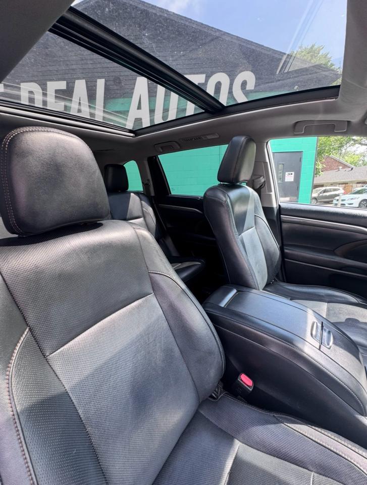 Toyota Highlander Limited V6 FWD (Natl) 2018