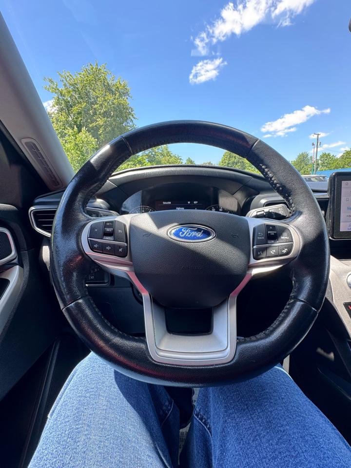 Ford Explorer XLT 4WD 2020