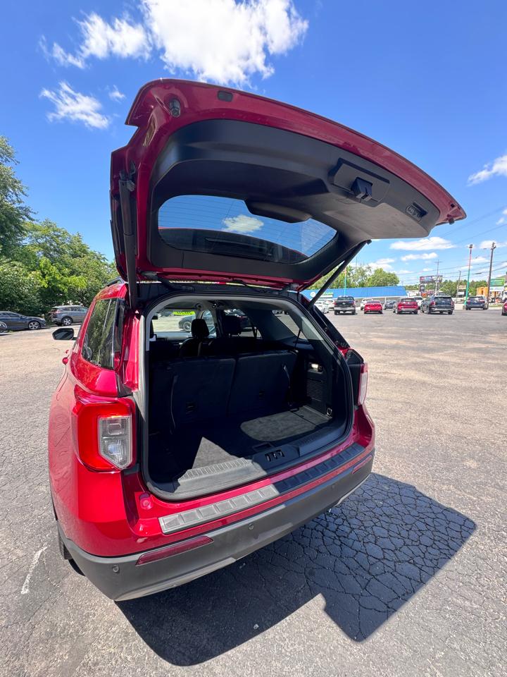 Ford Explorer XLT 4WD 2020
