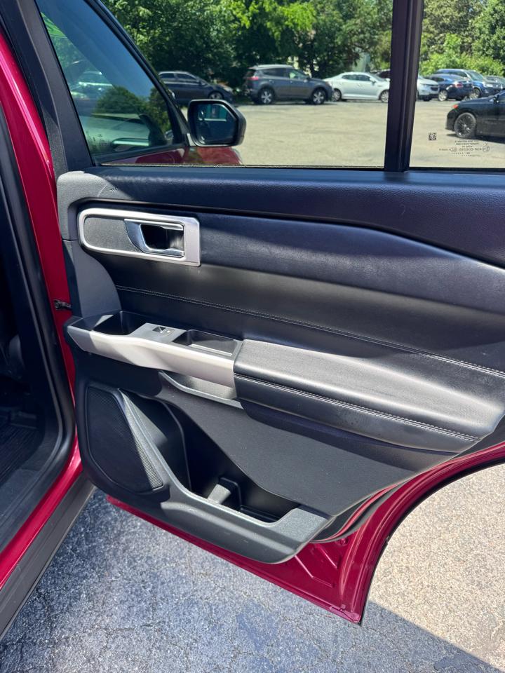 Ford Explorer XLT 4WD 2020