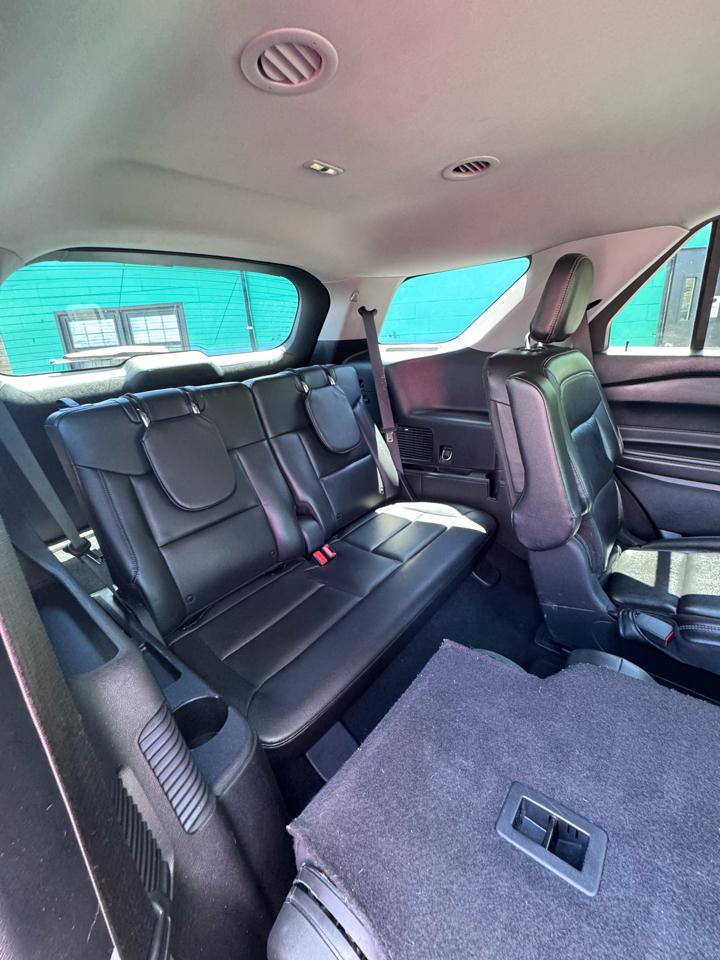 Ford Explorer XLT 4WD 2020