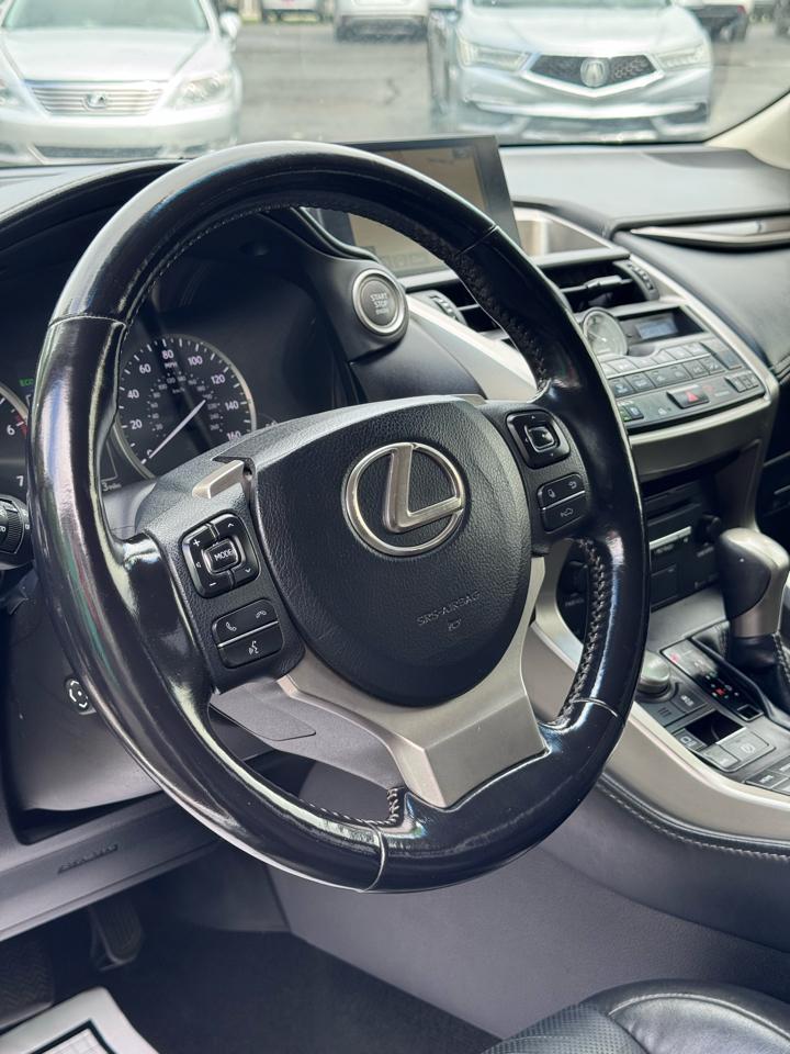 Lexus NX NX Turbo AWD 2017