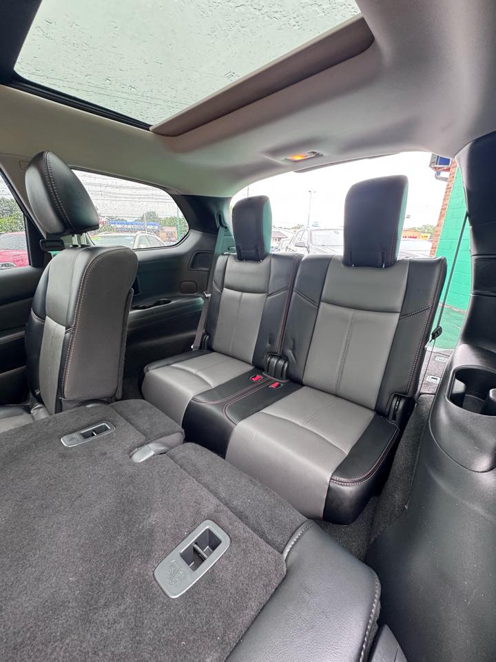 Nissan Pathfinder FWD SL 2020