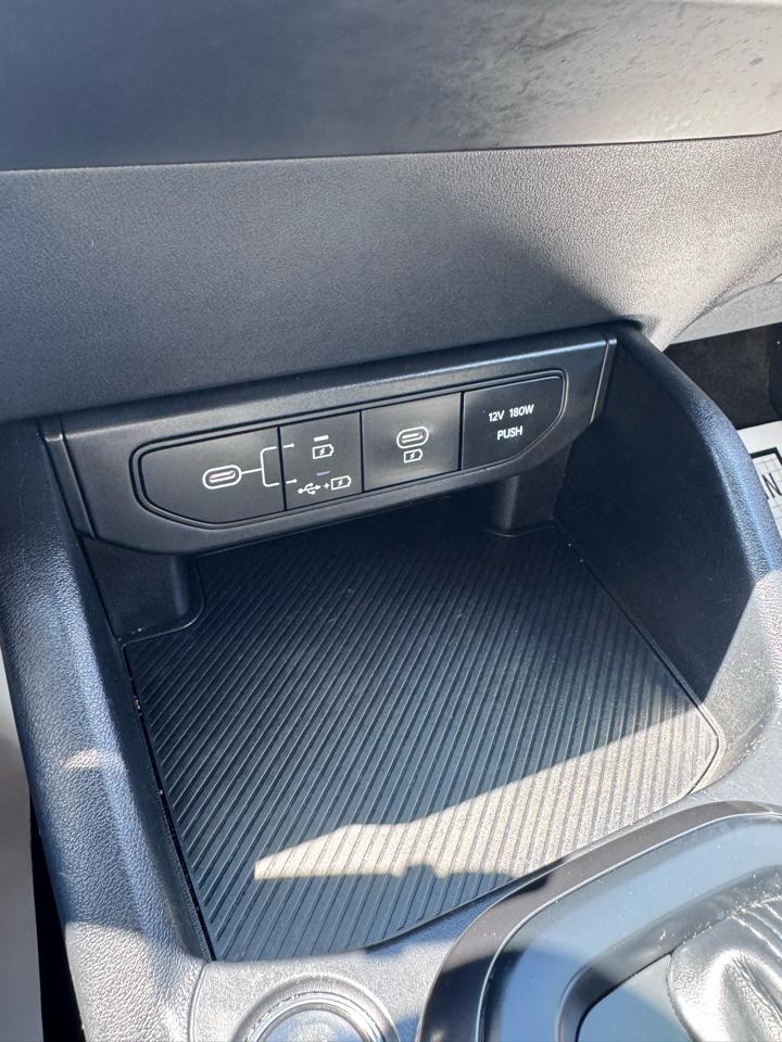 Kia K4 LXS FWD 2025