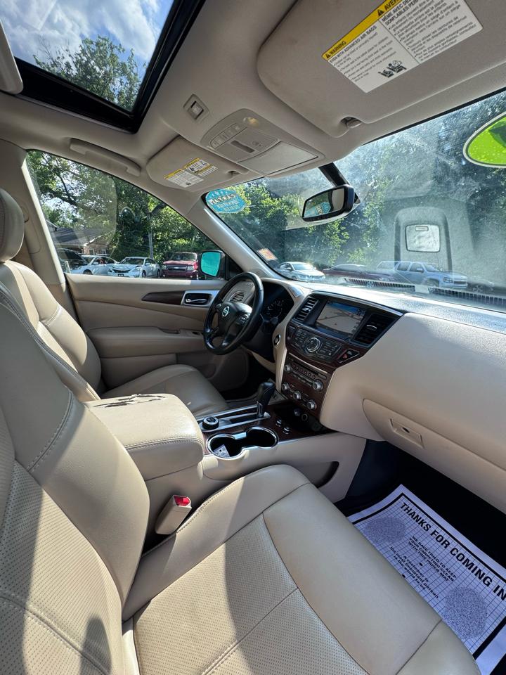 Nissan Pathfinder 4x4 Platinum 2020
