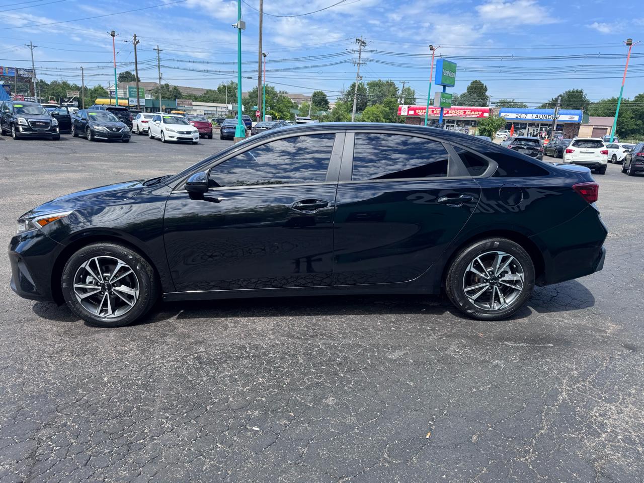 Kia Forte LXS IVT 2024