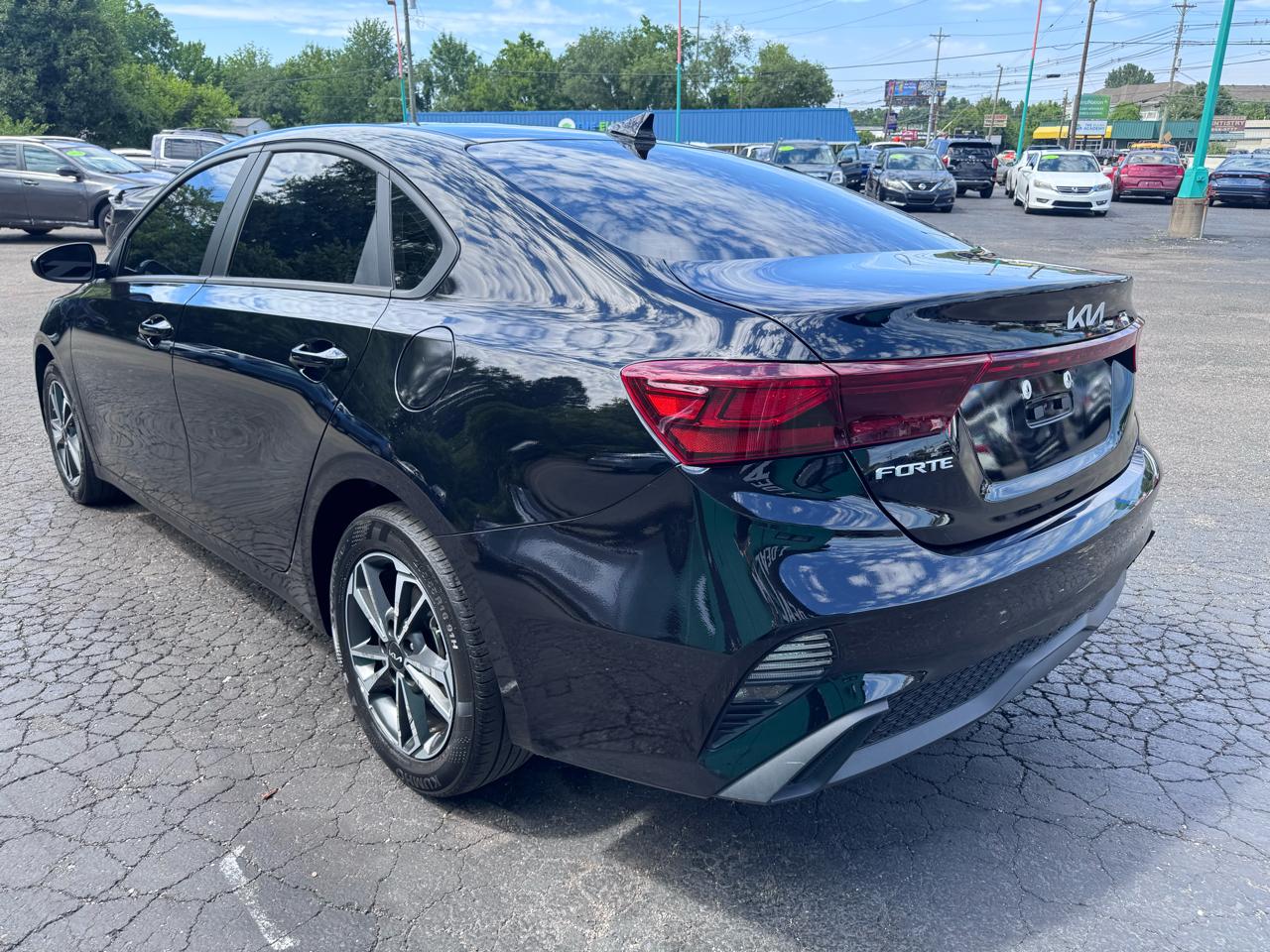 Kia Forte LXS IVT 2024