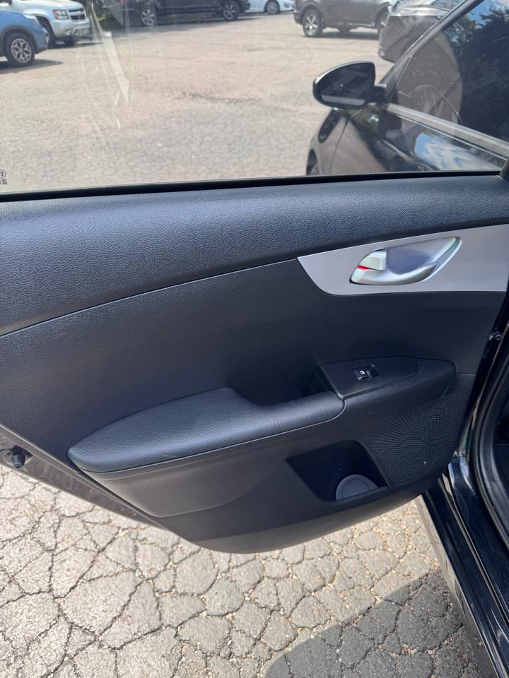 Kia Forte LXS IVT 2024