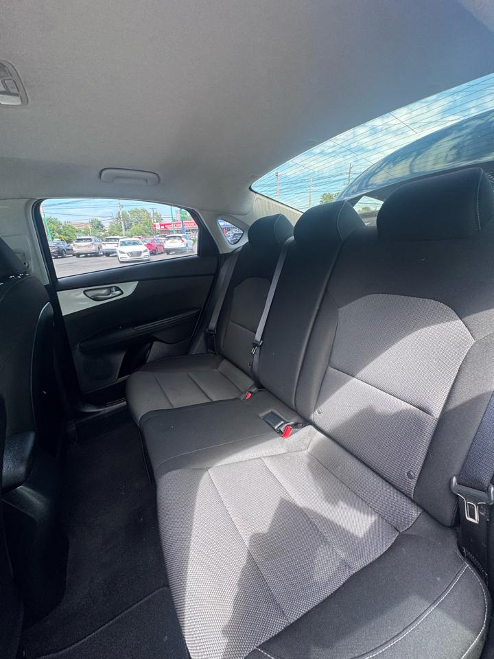 Kia Forte LXS IVT 2024