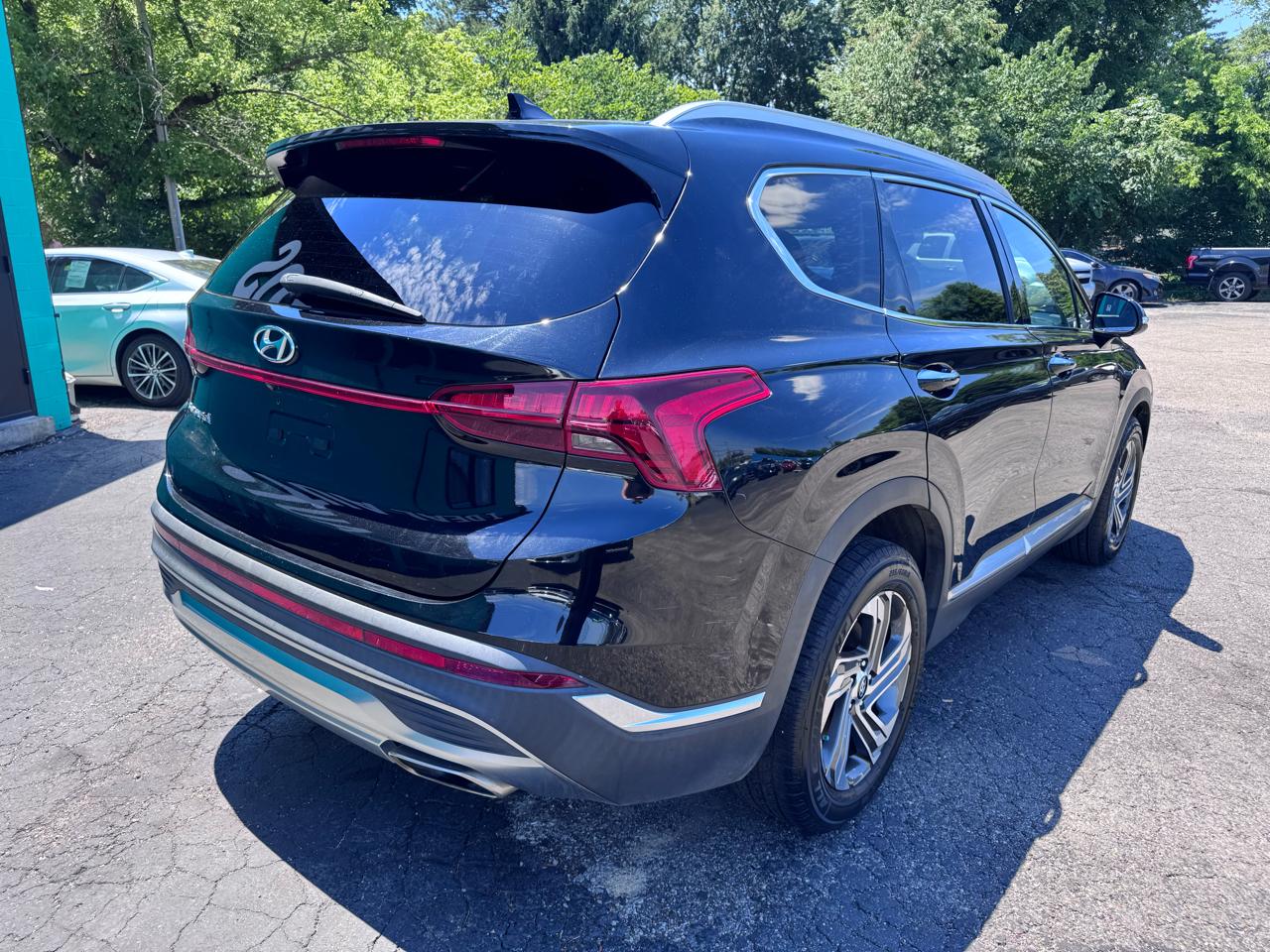 Hyundai Santa Fe SEL FWD 2022