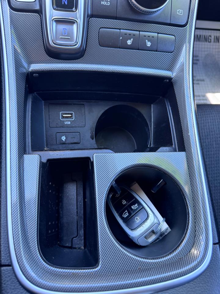 Hyundai Santa Fe SEL FWD 2022