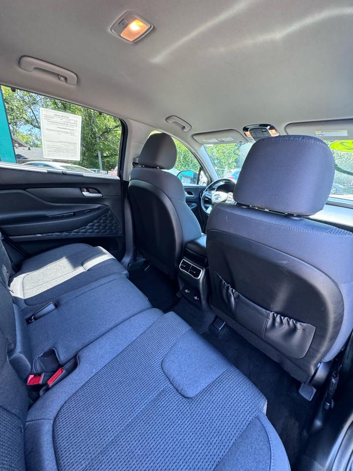 Hyundai Santa Fe SEL FWD 2022