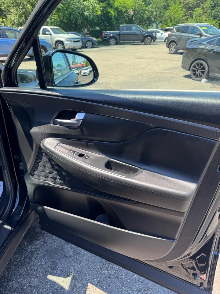 Hyundai Santa Fe SEL FWD 2022