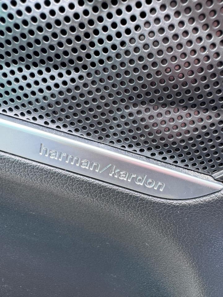 Hyundai Santa Fe Limited AWD 2023