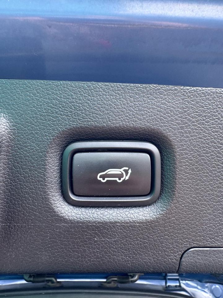 Hyundai Santa Fe Limited AWD 2023